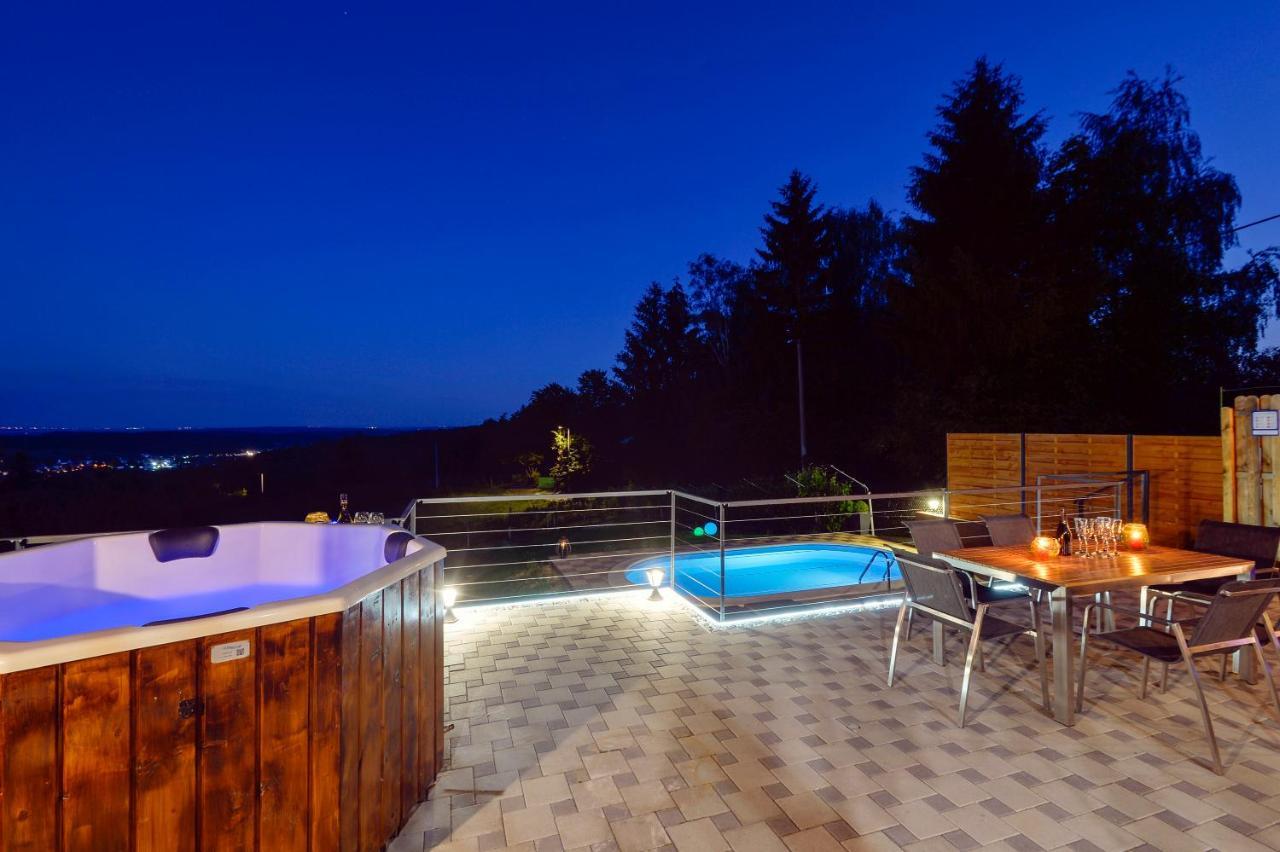 Juras Country House, Bazen, Sauna ,Hot Tube,Vrt Sveti Ivan Zelina Exterior foto