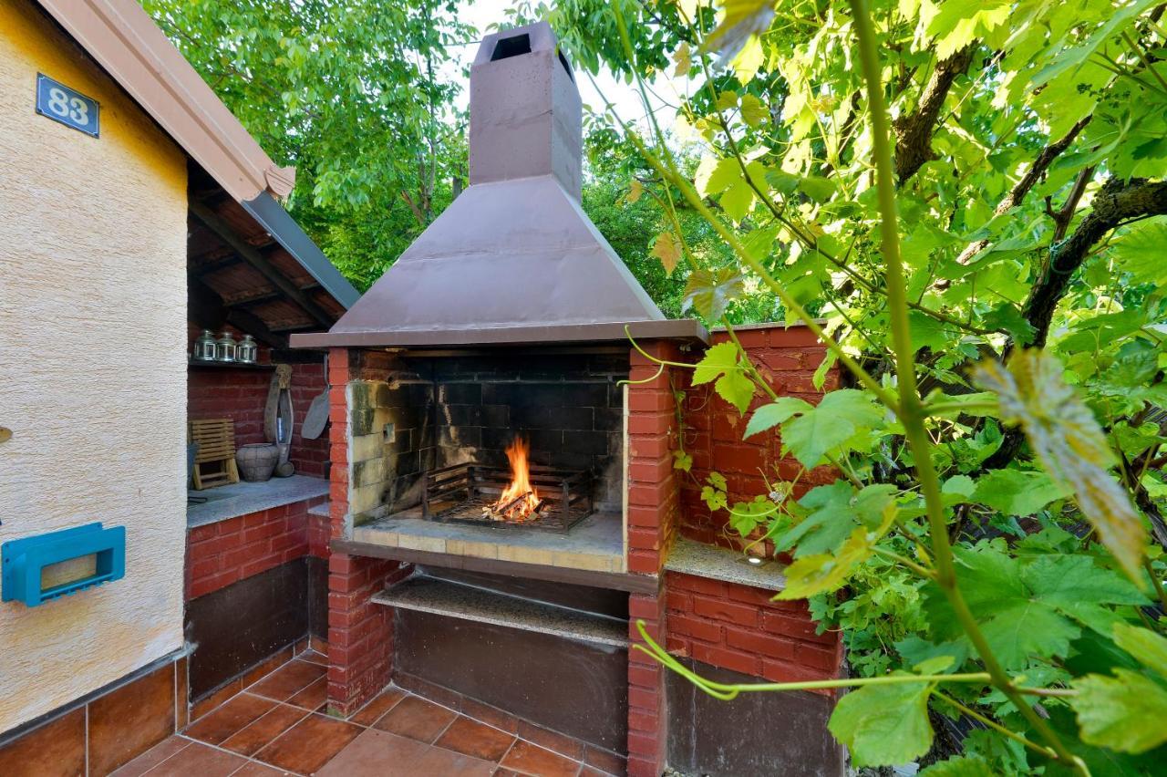 Juras Country House, Bazen, Sauna ,Hot Tube,Vrt Sveti Ivan Zelina Exterior foto