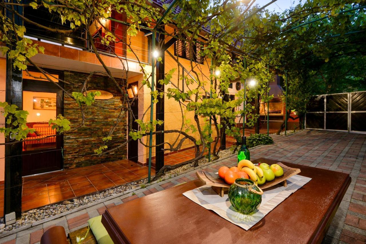 Juras Country House, Bazen, Sauna ,Hot Tube,Vrt Sveti Ivan Zelina Exterior foto