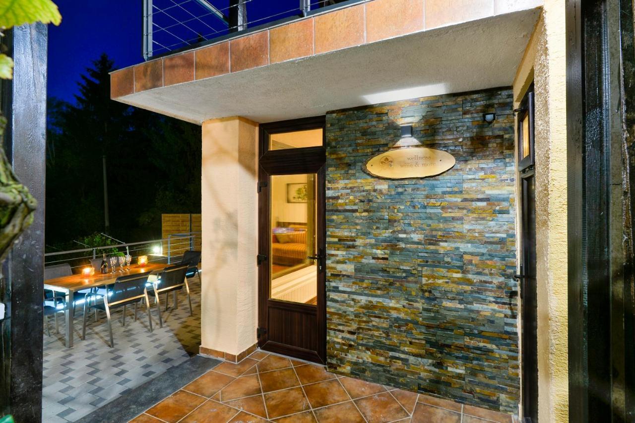 Juras Country House, Bazen, Sauna ,Hot Tube,Vrt Sveti Ivan Zelina Exterior foto