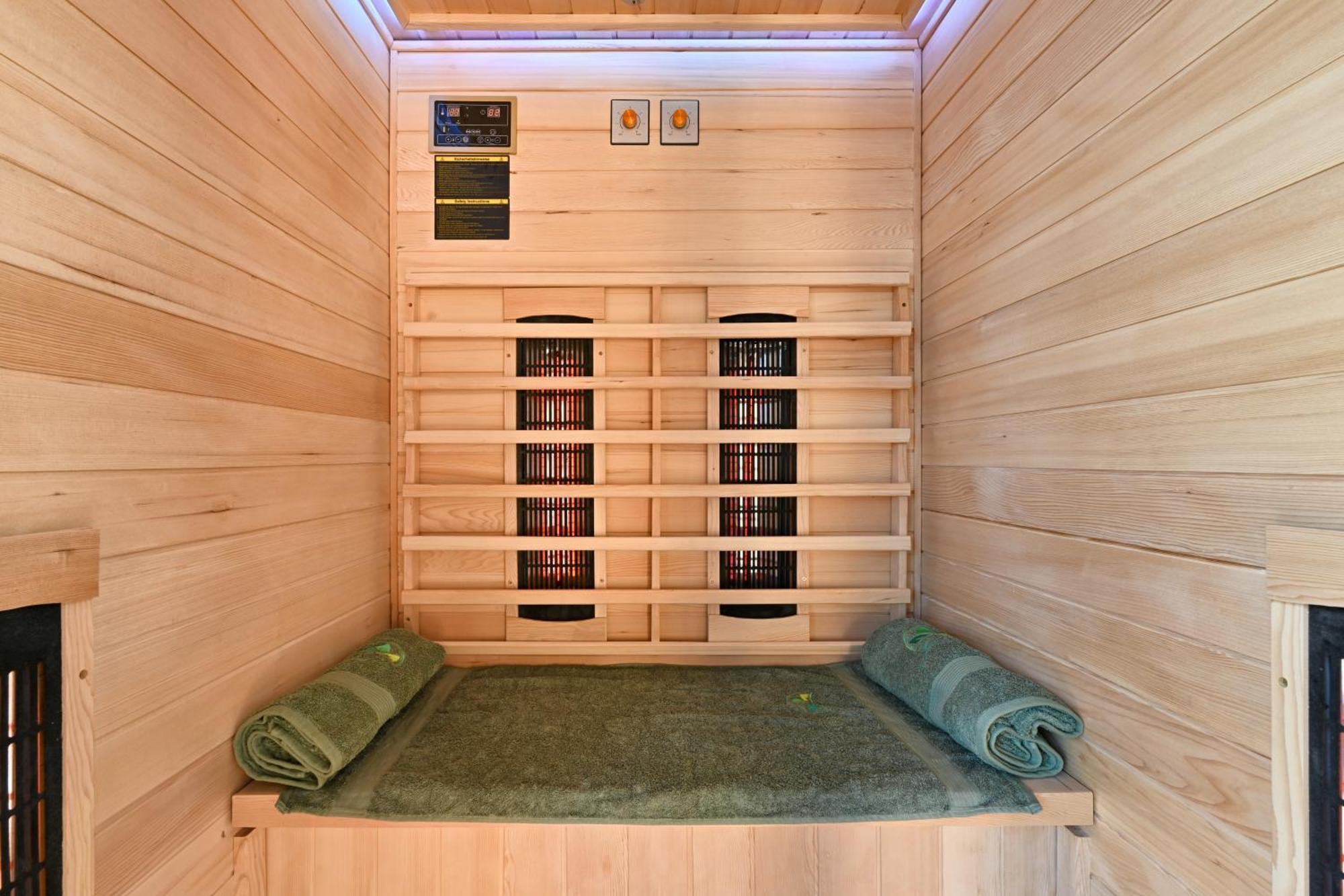 Juras Country House, Bazen, Sauna ,Hot Tube,Vrt Sveti Ivan Zelina Exterior foto